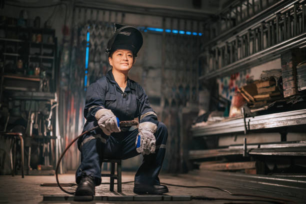  Phoenix, IL Welder Pros